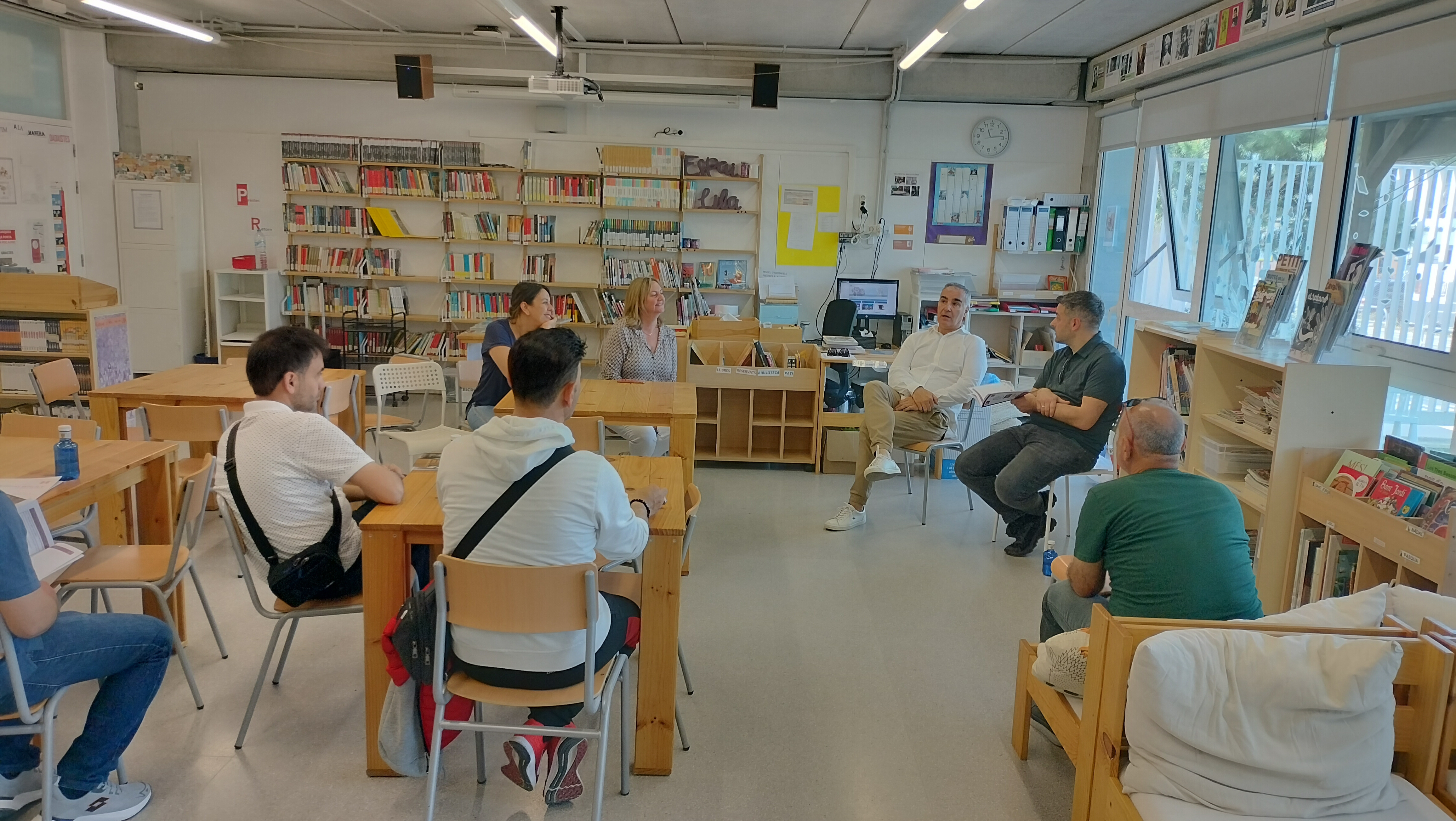 Sessio en biblioteca